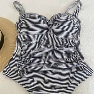 Super Flattering NIPTUCK Navy&White Striped Swimsuit One Piece s10